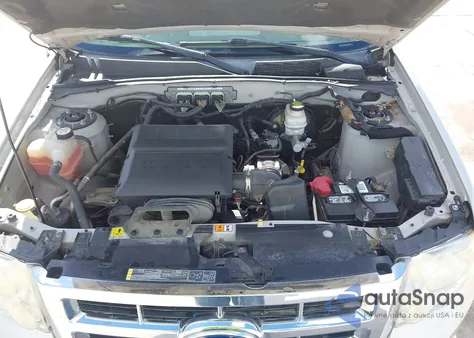 2011 Ford Escape Xlt из США, поврежденный, VIN 1FMCU0DG7BKB83862